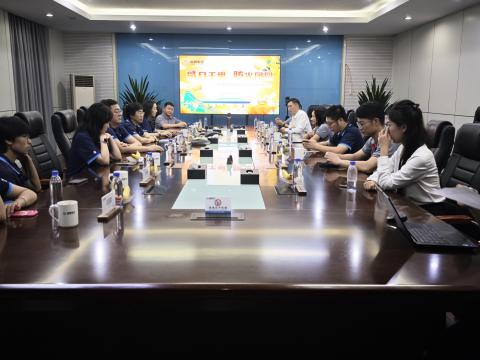 千里照归途 团圆共此时——365上市公司官网集团举办外地职工中秋活动